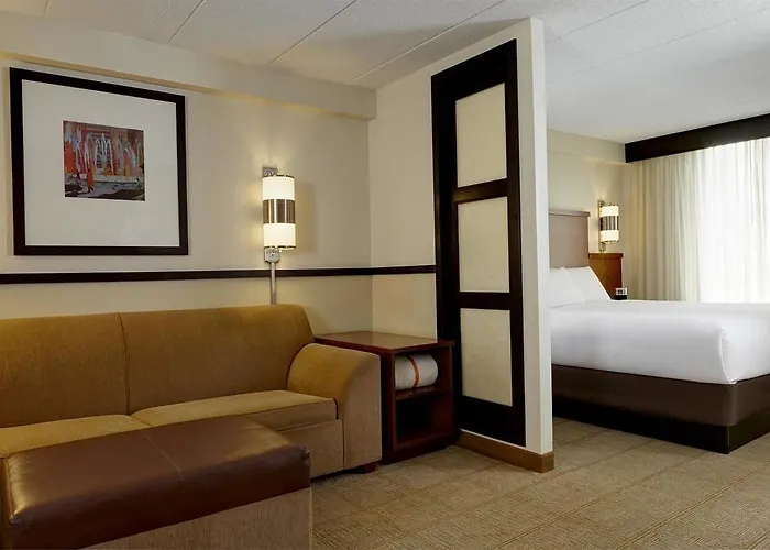 Hyatt Place Chicago/itasca 3*